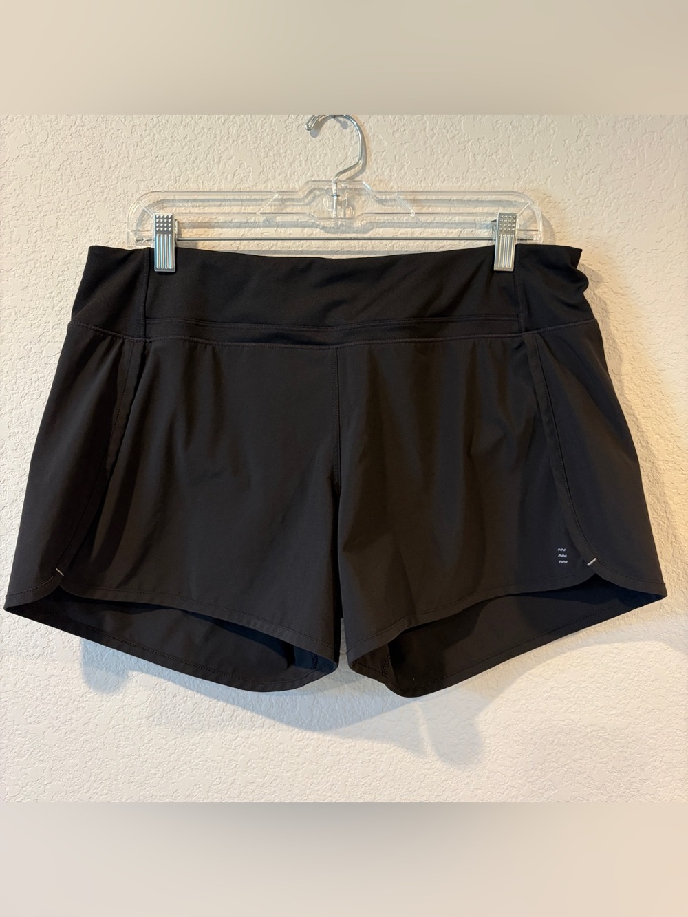 Free Fly Women’s Bamboo-Lined Active Breeze 4” Short - Large